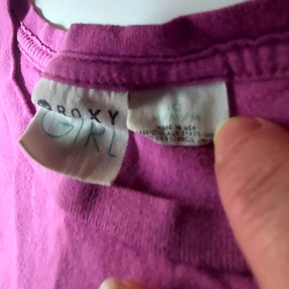 ROXY girls T shirt, purplr with waves pic, size 10 - Picture 2 of 3